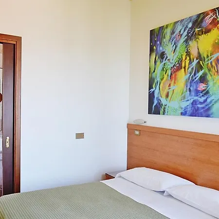 Cristina Ξενοδοχείο