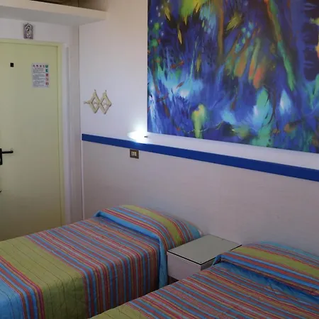 Cristina 3* Σενιγκάλια